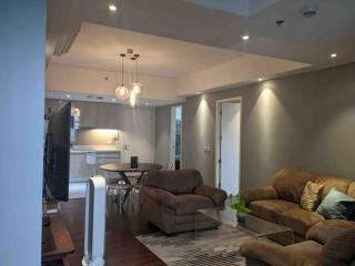 3BR luxury apartment in Ortigas with swimming pool - 0