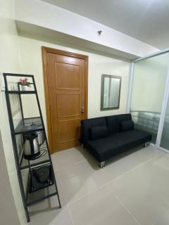 Sea Residences MOA by Ruffa's Condotel - 1