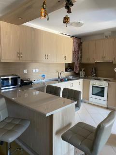 Julia's House - 3