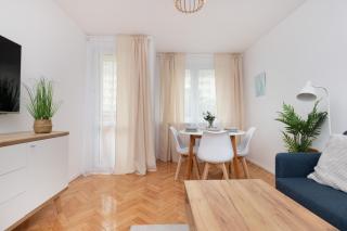 Cosy Apartment for 5 Guests Gdańsk Wrzeszcz by Noclegi Renters - Gdańsk - 1