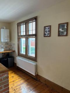 Flat 2, Cliff Road - 4