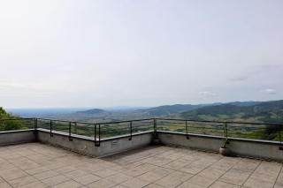 Maison avec vue 180° sur le Beaujolais - Beaujeu - 9