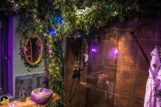 Loveroom Very Good Trip chambre avec jacuzzi privatif - 1