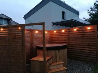 Przystań Dobrej Energii, domki całoroczne z gorącą balią z hydromasażem - 9