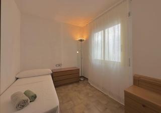 Amplio piso para 6 personas - 8