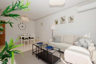 Vacation home in the best location, with terrace, pool and BBQ, in Marbella Center - Marbella - 1