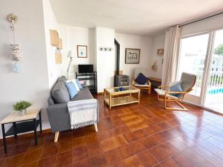 0311 Apartment in Calella de Palafrugell - Calella de Palafrugell - 2