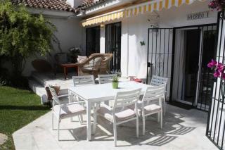 Beachfront development with tropical gardens. - Marbella - 4