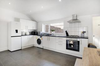 Elegantly 2-Bedroom in Ashington, Sleeps 3 - Ashington - 8