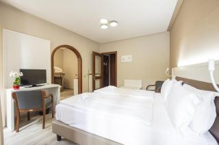 Hotel Il Portico by LVG Hotel Collection - Cannobio - 5