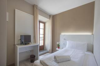 Hotel Il Portico by LVG Hotel Collection - Cannobio - 4