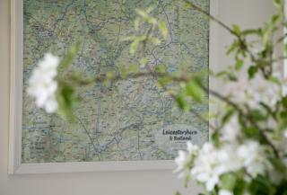 Strawberry Lodge - - 6