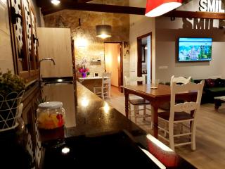 Entreacebedas rural&vacaciones, alojamientos con jardín PRIVADO, barbacoa y chimeneas - 1