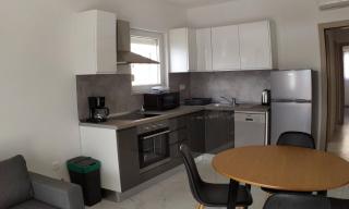 Charming 2-Bed Apartment in Okrug Gornji - Trogir - 5