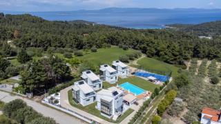 Blue Avenue - Paliouri - 0