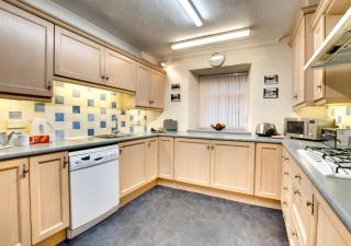 Court Farmhouse - Swanage - 5