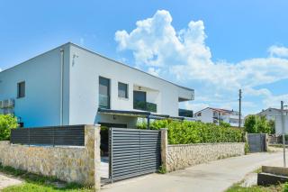 CROWONDER Adriatic Premium Villa Vodice near the Beach - 8