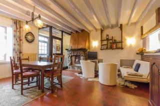 Le saint hilaire - Saint-Hilaire-sous-Romilly - 0