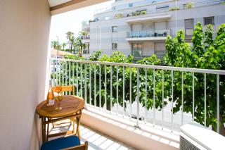 Romantic sea view studio, steps away from the beach - Antibes - 5