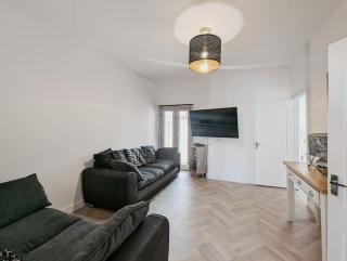 Rose House - By Sigma Stays - 5