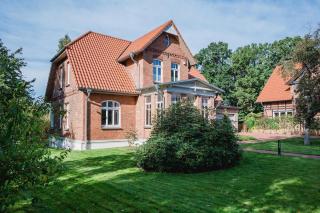 Landhaus Waldstrasse 7 - 8