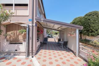 Two Bedroom Apartment Sunset Vir - 8