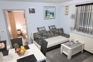 Two Bedroom Apartment Sunset Vir - Vir - 1