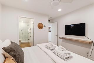 211A Freshly Renovated Steps from the Sand at the Beach Oceanside - Oceanside - 6
