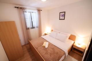 Apartment Danica - Vir - 1