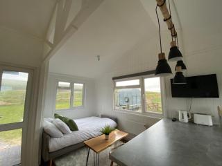 Beachside Bliss Cosy Cottage Jurys Gap - 1
