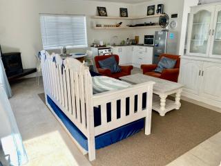 Bing Heights Suite - Hermanus - 9