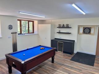Pass the Keys Perfect Tranquil Holiday Home Old Forge Pumphouse - Kidwelly - 8
