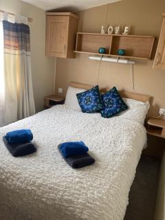 3 bedroom holiday home - South Hayling - 1