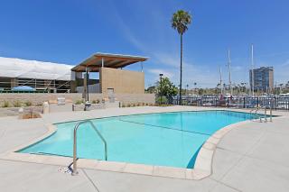 302B - Fresh & Modern with Harbor & Partial Oceanview - Oceanside - 1