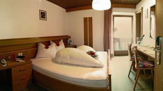 Hotel Trenker - Prags - 6