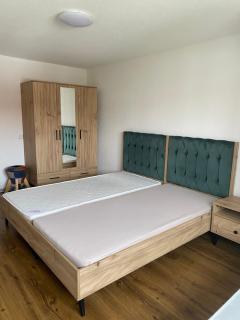Era Home 3 - 4