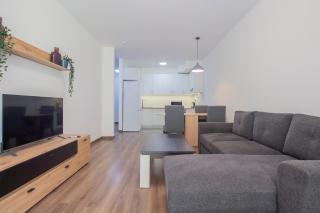 Corvin Modern Two Bedroom Apartment FREE PARKING - Budapest - 1