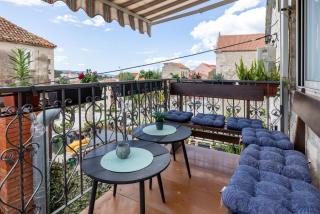 Guesthouse Rebecca - Makarska - 8