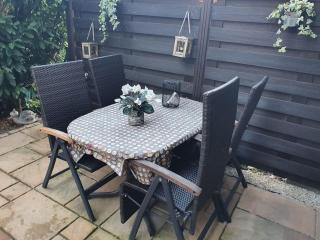 Zentrale Messe/Ferien Whg mit Garten & Parkplatz - 9