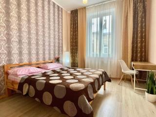 Крехівська 5,апартаменти в центрі, дві спальні - 0