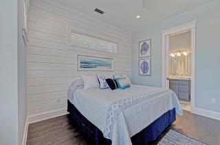 Vitamin Sea managed by Beach Retreats - Anna Maria - 3