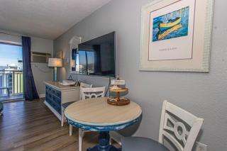 Ocean View Double Queen Suite! Perfect for 4 Guests! Sea Mist 51601 - Myrtle Beach - 3
