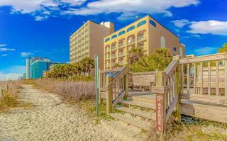 Ocean View Double Queen Suite! Perfect for 4 Guests! Sea Mist 51112 - Myrtle Beach - 2