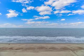 Ocean View Double Queen Suite! Perfect for 4 Guests! Sea Mist 51112 - Myrtle Beach - 1