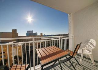 Ocean View King Suite! Perfect for 4 Guests! Sea Mist 50903 - Myrtle Beach - 2