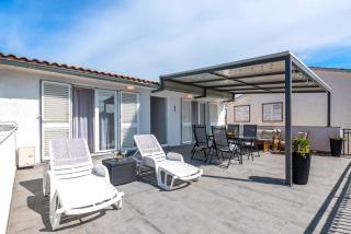 Apartment and Rooms Dalmatiko - Vodice - 1