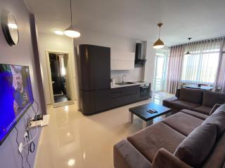 Luxury Apartament GJIRI LALEZIT - Durrës - 3