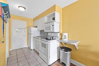 Ocean View Double Queen Suite! Perfect for 4 Guests! Sea Mist 50603 - Myrtle Beach - 6