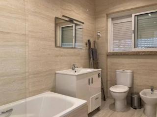 Apartamento bem localizado para famílias & amigos - Lisboa - 2