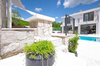 Villa Sokol with tennis court, heating pool, gym and sauna - - 3